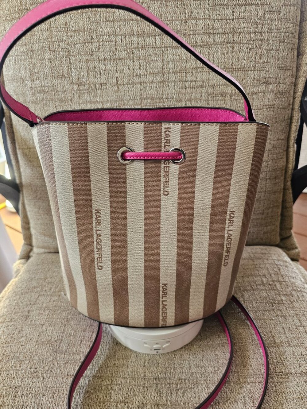 Karl Lagerfeld Beige and Cream Striped Bucket Bag with Pink Trim - Picture 3 of 9